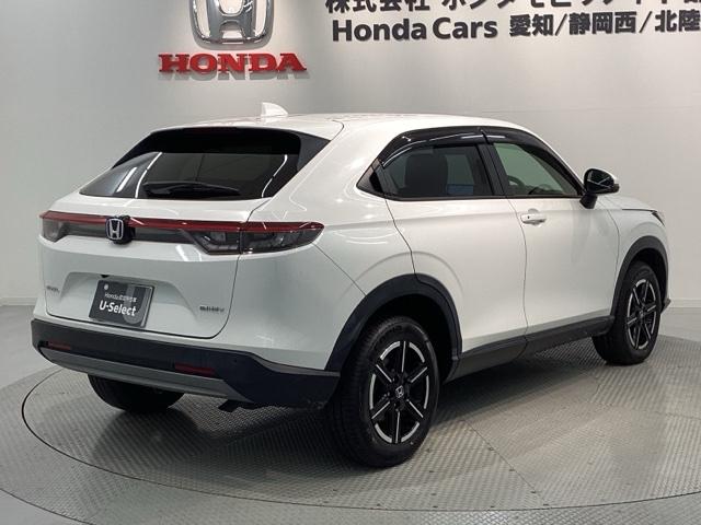 ヴェゼル ｅ：ＨＥＶＸ　Ｈ　ＳＥＮＳＩＮＧ　最長５年保証　ワンオ－ナ－　ナビＶＸＵ－２１５ＶＺｉ　ＴＶ　Ｒカメラ　ＣＤ録音　ＢＴオ－ディオ　ＤＶＤ　ＥＴＣ　ＬＥＤライト　ＶＳＡ　クルコン　アルミ　スマ－トキ－　盗難防止装置（49枚目）