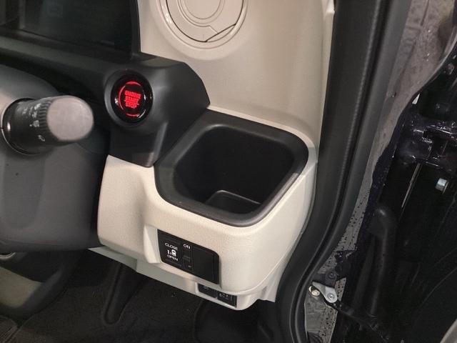 Ｎ－ＢＯＸ ベースグレード　Ｈｏｎｄａ　ＣＯＮＮＥＣＴＶＸＭ－２４５ＺＦＥｉ／Ｒカメラ／ＴＶ／Ｂｌｕｅｔｏｏｔｈ／ＵＳＢ／ｉＰｏｄ／ＥＴＣ／ドラレコ／左側Ｐスライドドア／シートヒーター／ＬＥＤライト／オートライト／Ｓエアバック（27枚目）