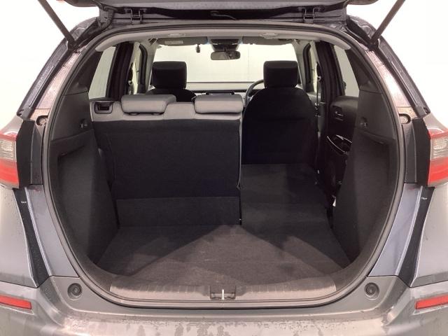 フィット クロスター/SENSING/最長5年保証/1オ-ナ-/禁煙車 ナビVXM-215Ci/Rカメラ/CD/Bluetooth/USB/SD/iPod/ETC/ドラレコ/LEDライト/オートライト/Honda CONNECT/ルーフレール/コンフォートビューPKG(36枚目)