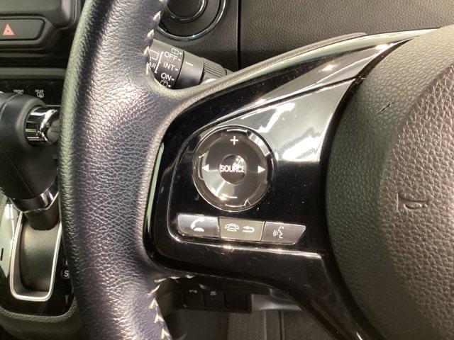N-BOXカスタム Lターボ/HSENSING/最長5年保証/禁煙車/1オ-ナ- ナビVXM-214VFi/Rカメラ/TV/CD/DVD/Bluetooth/USB/iPod/オートリトラミラー/両側Pスライドドア/Sエアバッグ/Sカーテンエアバッグ/Sバックテーブル/シートヒータ(9枚目)