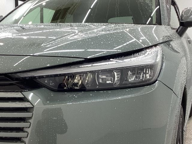 ヴェゼル ｅ：ＨＥＶＺ　ブラインドスポット／アダプティブドライビングビーム／Ｈｏｎｄａ　ＣＯＮＮＥＣＴ／Ｒカメラ／Ｂｌｕｅｔｏｏｔｈ／ＵＳＢ／ｉＰｏｄ／ＡｐｐｌｅＣａｒＰｌａｙ／ＥＴＣ／ドラレコ／シートヒータ／Ｐテールゲート（8枚目）