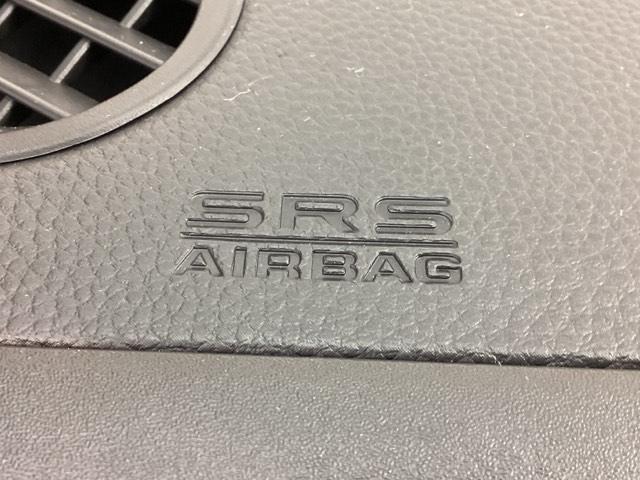 ヴェゼル ｅ：ＨＥＶＺ　ブラインドスポット／アダプティブドライビングビーム／Ｈｏｎｄａ　ＣＯＮＮＥＣＴ／Ｒカメラ／Ｂｌｕｅｔｏｏｔｈ／ＵＳＢ／ｉＰｏｄ／ＡｐｐｌｅＣａｒＰｌａｙ／ＥＴＣ／ドラレコ／シートヒータ／Ｐテールゲート（23枚目）