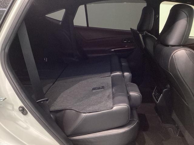 ハリアー プレミアム/革シ-ト/1年保証/禁煙車/ワンオ-ナ- ナビNSZT-Y64T/TV/Rカメラ/CD録音/CD/DVD/Bluetooth/USB/ETC/衝突軽減B/LEDライト/横滑り防止/シ-トヒ-タ-/電動シ-ト/クルコン/アルミ/ドアバイザー(32枚目)