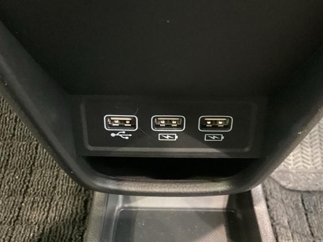 N-ONE オリジナル/HSENSING/最長5年保証/禁煙車/1オーナ ナビVXM-214VFi/TV/Rカメラ/CD録音/CD/DVD/Bluetooth/USB/iPod/シ-トヒ-タ-/LEDライト/オートライト/プライムスムースフロントシート/Sエアバック(29枚目)