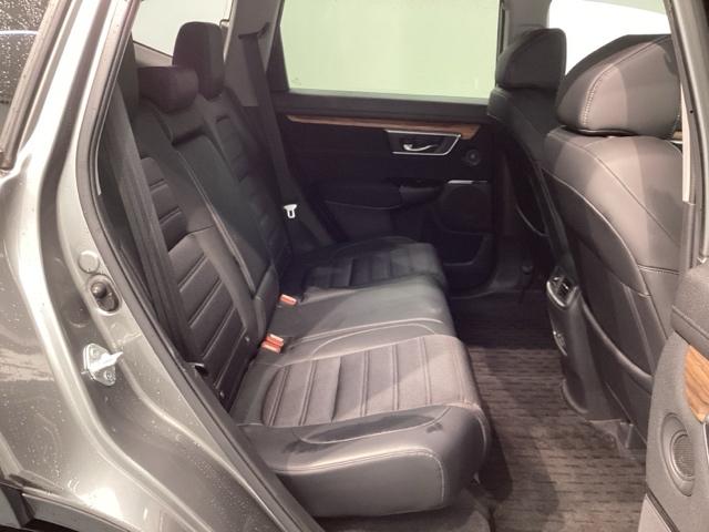 ＣＲ－Ｖハイブリッド ｅ：ＨＥＶＥＸ　Ｈ　ＳＥＮＳＩＮＧ　最長５年保証　ワンオ－ナ－　ナビＶＸＭ－２１５ＣＶｉ　ＴＶ　Ｒカメラ　ＣＤ録音　ＢＴオ－ディオ　ＤＶＤ　ＥＴＣ　ＬＥＤライト　ＶＳＡ　シ－トヒ－タ－　電動シ－ト　クルコン　アルミ（18枚目）