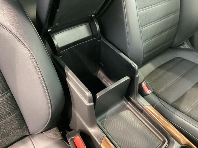 ＣＲ－Ｖハイブリッド ｅ：ＨＥＶＥＸ　Ｈ　ＳＥＮＳＩＮＧ　最長５年保証　ワンオ－ナ－　ナビＶＸＭ－２１５ＣＶｉ　ＴＶ　Ｒカメラ　ＣＤ録音　ＢＴオ－ディオ　ＤＶＤ　ＥＴＣ　ＬＥＤライト　ＶＳＡ　シ－トヒ－タ－　電動シ－ト　クルコン　アルミ（27枚目）