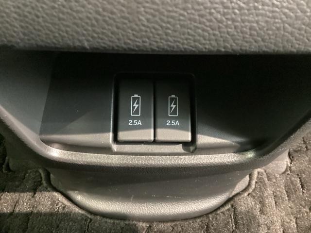 ＣＲ－Ｖハイブリッド ｅ：ＨＥＶＥＸ　Ｈ　ＳＥＮＳＩＮＧ　最長５年保証　ワンオ－ナ－　ナビＶＸＭ－２１５ＣＶｉ　ＴＶ　Ｒカメラ　ＣＤ録音　ＢＴオ－ディオ　ＤＶＤ　ＥＴＣ　ＬＥＤライト　ＶＳＡ　シ－トヒ－タ－　電動シ－ト　クルコン　アルミ（29枚目）