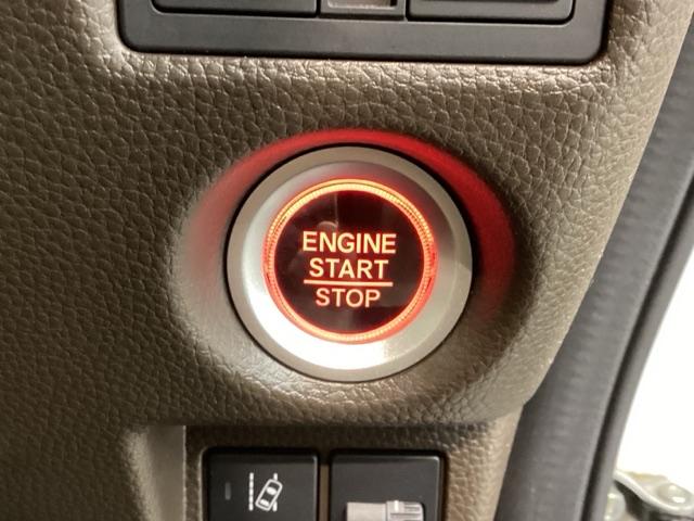 Ｎ－ＢＯＸ Ｌ／ＨＳＥＮＳＩＮＧ／最長５年保証／１オ－ナ－　ナビＶＸＵ－２１７ＮＢｉ／ＴＶ／Ｒカメラ／ＣＤ録音／ＣＤ／ＤＶＤ／Ｂｌｕｅｔｏｏｔｈ／ＵＳＢ／シ－トヒ－タ－／ＬＥＤライト／両側電動ドア／Ｓエアバッグ／Ｓカーテンエアバッグ／Ｓバックテーブル（15枚目）