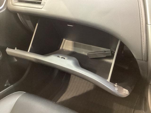 グレイス ハイブリッドＥＸ　１年保証純正ナビＲカメラＢＴオ－ディオ　スマートキ－　運転席エアバッグ　エアコン　ＬＥＤヘッドランプ　クルーズＣ　ＤＶＤ再生可能　キーレスエントリー　パワーウィンドウ　サイドエアバッグ　ＥＴＣ付き（29枚目）