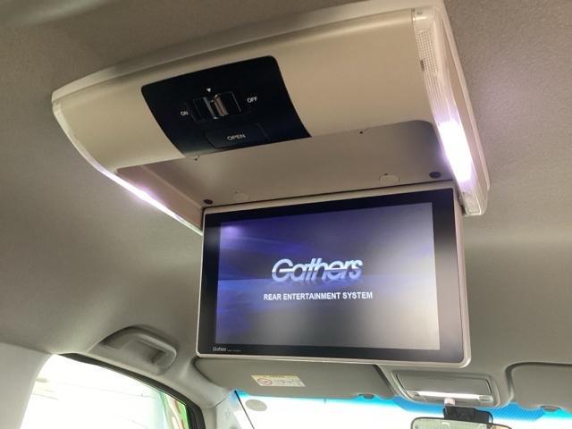 ステップワゴンスパーダ スパーダクールスピリットアドバンスパッケージβ　ＨＳＥＮＳＩＮＧ　１年保証　ワンオ－ナ－　ナビ　ワンオーナー車　ＶＳＡ　ＰＣＳ　ＥＴＣ車載器　ＤＶＤ　地デジ　リアオートエアコン　サイドカーテンエアバック　ＬＥＤヘッド　両側電動ドア　リヤカメラ（2枚目）