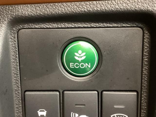 ヴェゼル ハイブリッドＺ　あんしんＰＫＧ１年保証ワンオーナー　Ｒカメ　スマキー　ＬＥＤランプ　ＥＴＣ付　整備記録簿　シ－トヒ－タ－　サイドカーテンエアバック　運転席助手席エアバッグ　ＶＳＡ　パワーステアリング　キーフリ　ＡＢＳ（15枚目）