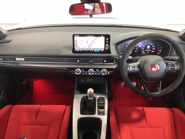 シビック タイプR HSENSING新車保証ワンオーナーTV TVナビ ETC車載器 フルセグテレビ LEDランプ Rカメラ カーテンエアバック キーフリ オートクルーズコントロール ターボ車 記録簿 フルオートエアコン(9枚目)