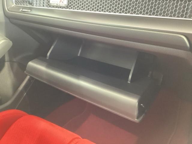 シビック タイプR HSENSING新車保証ワンオーナーTV TVナビ ETC車載器 フルセグテレビ LEDランプ Rカメラ カーテンエアバック キーフリ オートクルーズコントロール ターボ車 記録簿 フルオートエアコン(26枚目)