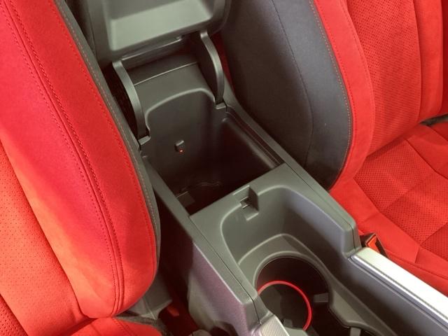 シビック タイプR HSENSING新車保証ワンオーナーTV TVナビ ETC車載器 フルセグテレビ LEDランプ Rカメラ カーテンエアバック キーフリ オートクルーズコントロール ターボ車 記録簿 フルオートエアコン(29枚目)
