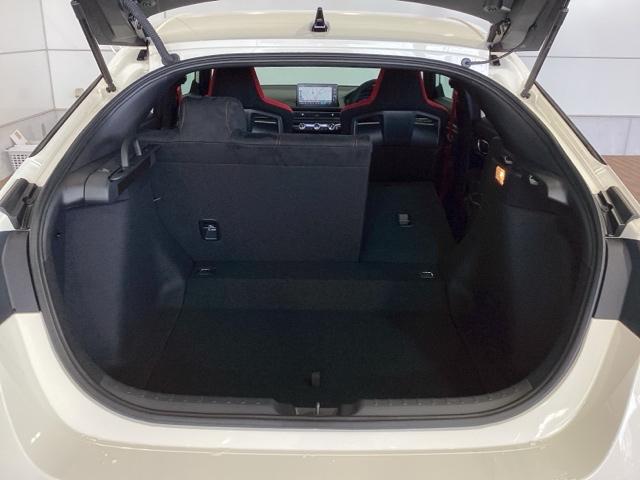 シビック タイプR HSENSING新車保証ワンオーナーTV TVナビ ETC車載器 フルセグテレビ LEDランプ Rカメラ カーテンエアバック キーフリ オートクルーズコントロール ターボ車 記録簿 フルオートエアコン(36枚目)