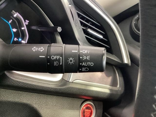 シビック セダン HSENSING最長5年保証ワンオ-ナ-ナビ サイドエアバッグ ワンオーナー車 DVD視聴可能 横滑り防止装置 地デジTV リアカメラ クルーズコントロール スマキー 前席シートヒーター ABS(12枚目)