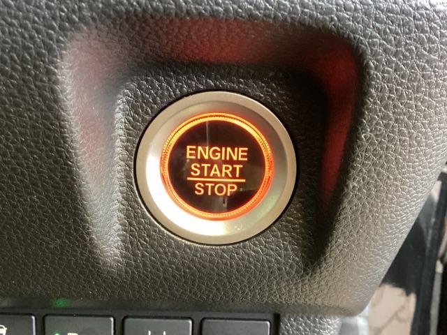 ワンプッシュでエンジンのスタート、ストップが出来て便利です。