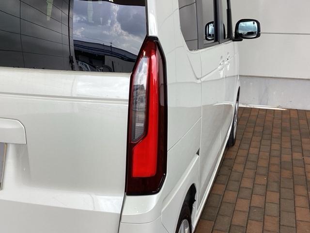 N-BOX ベースグレード H SENSING 新車保証 試乗車 ワンオ-ナ- ナビVXM-245ZFEi TV Rカメラ BTオ-ディオ シ-トヒ-タ- ETC LEDライト VSA クルコン スマ-トキ- 盗難防止装置(43枚目)