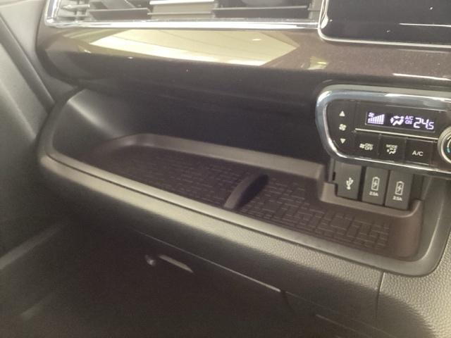 N-BOXカスタム G・Lターボホンダセンシング 最長5年保証 ナビVXM-152VFi TV Rカメラ CD録音 BTオ-ディオ DVD シ-トヒ-タ- ETC LEDライト 両側電動ドア VSA クルコン アルミ スマ-トキ- 盗難防止装置(30枚目)