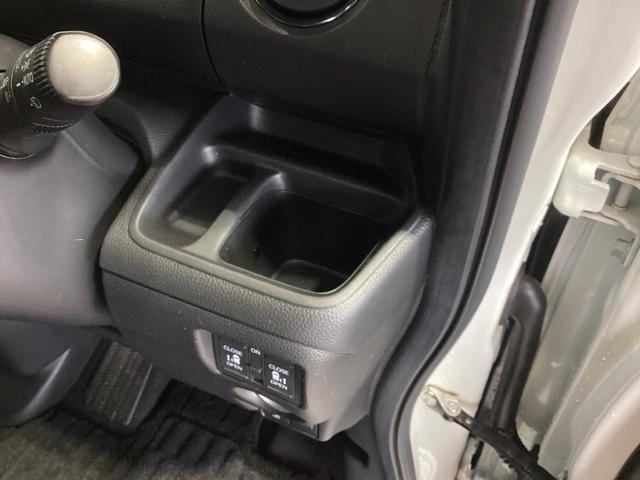 N-BOXカスタム L H SENSING 最長5年保証 ワンオ-ナ- TV Rカメラ BTオ-ディオ シ-トヒ-タ- ETC LEDライト 両側電動ドア VSA クルコン アルミ スマ-トキ- 盗難防止装置 整備記録簿(26枚目)