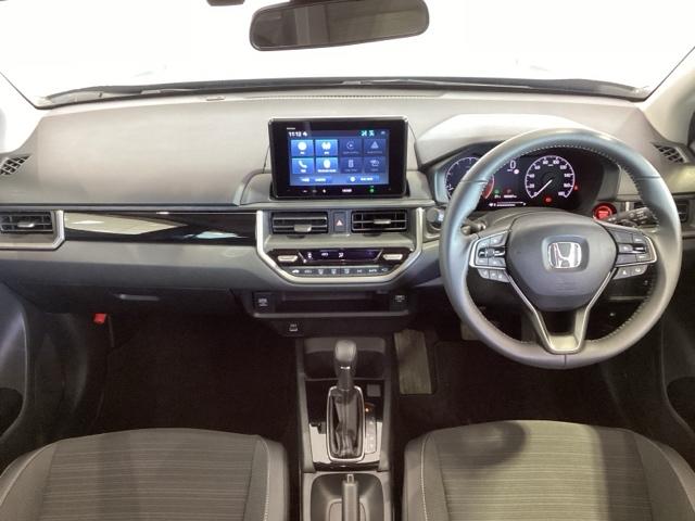 ＷＲ－Ｖ Ｚ　Ｈ　ＳＥＮＳＩＮＧ　新車保証　試乗車　ワンオ－ナ－　Ｒカメラ　ＢＴオ－ディオ　ドラレコ　ＥＴＣ　ＬＥＤライト　ＶＳＡ　クルコン　アルミ　スマ－トキ－　スペアキ－　盗難防止装置　整備記録簿　Ｗエアバッグ（8枚目）