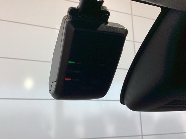 ＷＲ－Ｖ Ｚ　Ｈ　ＳＥＮＳＩＮＧ　新車保証　試乗車　ワンオ－ナ－　Ｒカメラ　ＢＴオ－ディオ　ドラレコ　ＥＴＣ　ＬＥＤライト　ＶＳＡ　クルコン　アルミ　スマ－トキ－　スペアキ－　盗難防止装置　整備記録簿　Ｗエアバッグ（11枚目）