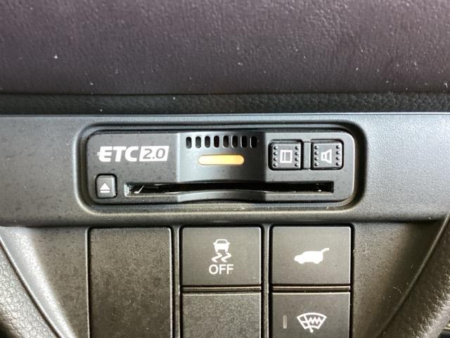 ZR-V e:HEVZ H SENSING 革シ-ト 新車保証 試乗車 ワンオ-ナ- TV Rカメラ マルチビュ- BTオ-ディオ ドラレコ ETC LEDライト VSA シ-トヒ-タ- 電動シ-ト クルコン スマ-トキ-(11枚目)