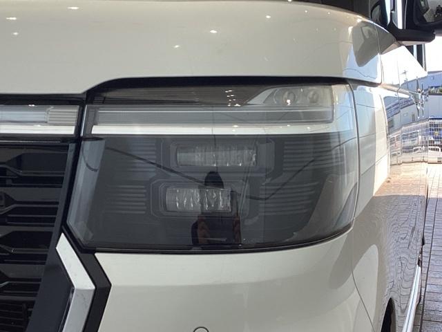 N-BOXカスタム ターボ H SENSING 新車保証 試乗車 ワンオ-ナ- ナビVXM-245ZFEi TV Rカメラ BTオ-ディオ ドラレコ シ-トヒ-タ- ETC LEDライト 両側電動ドア VSA クルコン アルミ(8枚目)