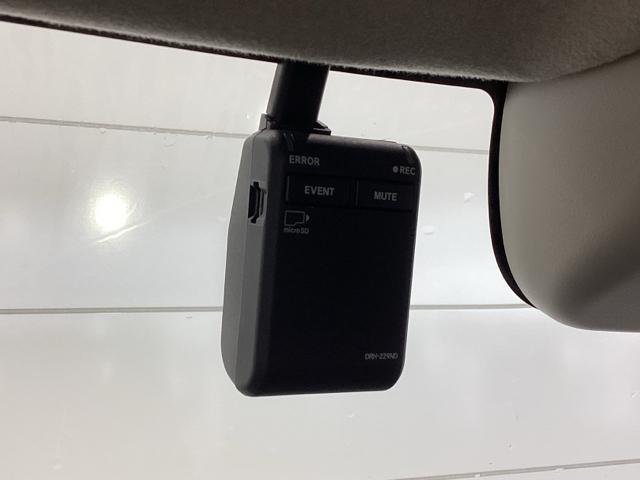 N-BOX ベースグレード H SENSING 新車保証 試乗車 ワンオ-ナ- ナビVXM-245ZFEi TV Rカメラ BTオ-ディオ シ-トヒ-タ- ETC LEDライト VSA クルコン スマ-トキ- 盗難防止装置(12枚目)