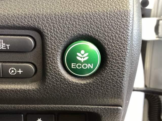 ジェイド ハイブリッドＸ　Ｈ　ＳＥＮＳＩＮＧ　１年保証　ワンオ－ナ－　純正ナビ　ＴＶ　Ｒカメラ　ＢＴオ－ディオ　ＤＶＤ　ＥＴＣ　ＬＥＤライト　ＶＳＡ　クルコン　アルミ　スマ－トキ－　盗難防止装置　整備記録簿　ＡＡＣ　スペアキ－（15枚目）