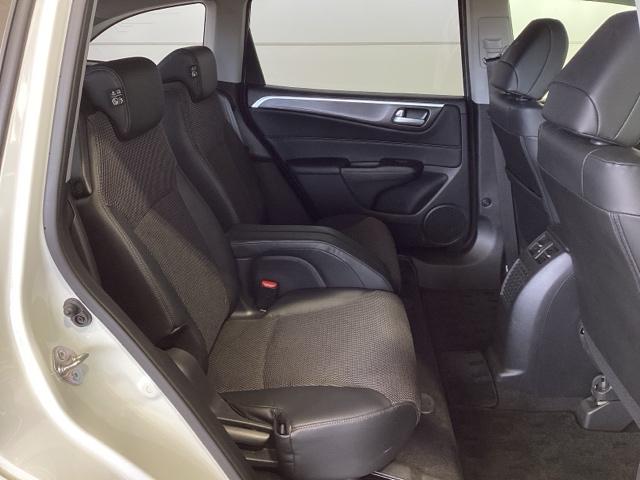 ジェイド ハイブリッドＸ　Ｈ　ＳＥＮＳＩＮＧ　１年保証　ワンオ－ナ－　純正ナビ　ＴＶ　Ｒカメラ　ＢＴオ－ディオ　ＤＶＤ　ＥＴＣ　ＬＥＤライト　ＶＳＡ　クルコン　アルミ　スマ－トキ－　盗難防止装置　整備記録簿　ＡＡＣ　スペアキ－（18枚目）