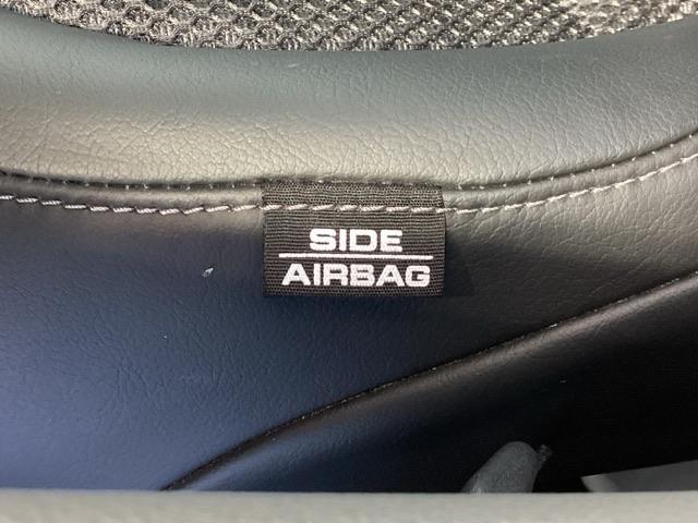 ジェイド ハイブリッドＸ　Ｈ　ＳＥＮＳＩＮＧ　１年保証　ワンオ－ナ－　純正ナビ　ＴＶ　Ｒカメラ　ＢＴオ－ディオ　ＤＶＤ　ＥＴＣ　ＬＥＤライト　ＶＳＡ　クルコン　アルミ　スマ－トキ－　盗難防止装置　整備記録簿　ＡＡＣ　スペアキ－（25枚目）