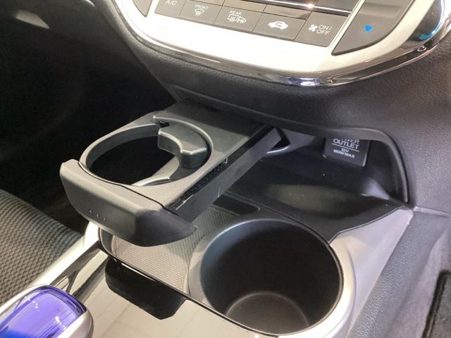 ジェイド ハイブリッドＸ　Ｈ　ＳＥＮＳＩＮＧ　１年保証　ワンオ－ナ－　純正ナビ　ＴＶ　Ｒカメラ　ＢＴオ－ディオ　ＤＶＤ　ＥＴＣ　ＬＥＤライト　ＶＳＡ　クルコン　アルミ　スマ－トキ－　盗難防止装置　整備記録簿　ＡＡＣ　スペアキ－（27枚目）