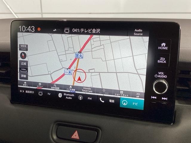 アップルカープレイ、アンドロイドオート対応純正ナビ搭載です。知らない道も安心ですね！