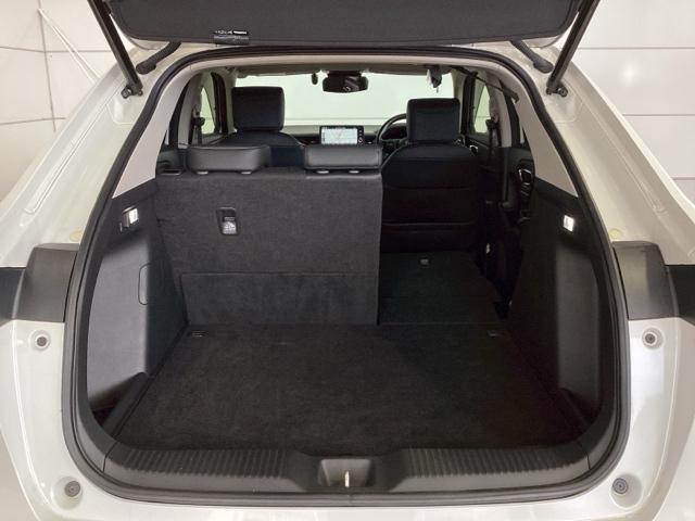 豊富に在庫を取り揃えています。軽自動車からミニバン、セダン、ＳＵＶ、話題のハイブリッド車などなど続々入荷中です！