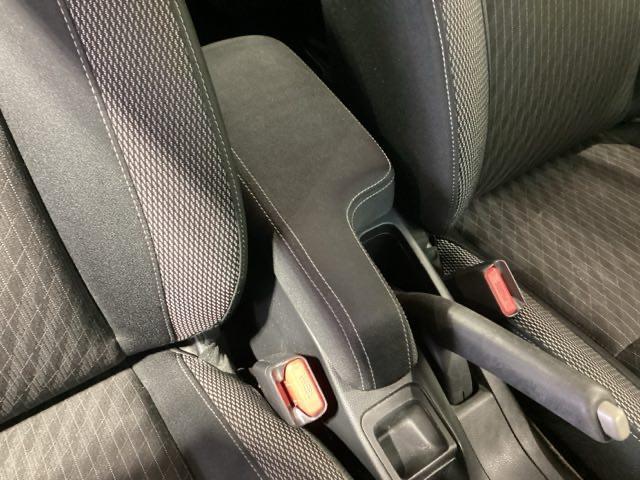 フィットハイブリッド Ｓホンダセンシング　１年保証　ワンオ－ナ－　ナビＶＸＭ－１８５ＶＦＥｉ　ＴＶ　Ｒカメラ　ＣＤ録音　ＢＴオ－ディオ　ＤＶＤ　ＥＴＣ　ＬＥＤライト　ＶＳＡ　クルコン　スマ－トキ－　スペアキ－　盗難防止装置　整備記録簿　ＡＡＣ（26枚目）