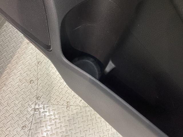 ���Ǝ҂ɂē��O���̃N���[�j���O�����{���Ă���܂��I