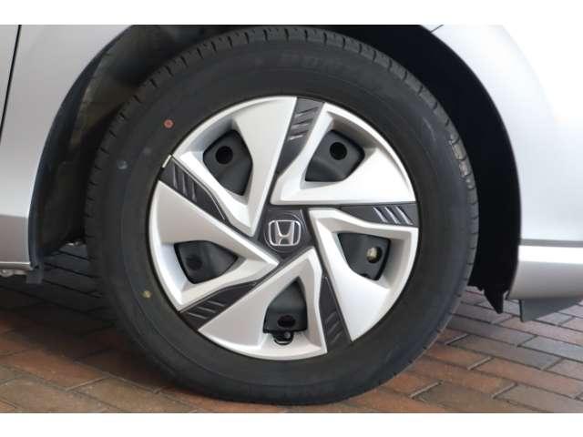 ハイブリッド・Gホンダセンシング 禁煙車 Honda純正ナビ 電動スライドドア 3列シート LEDライト アルミホイール ETC ウォークスルー ワンオーナー(20枚目)