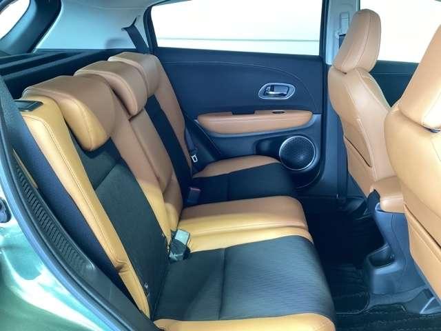 ハイブリッドZ・ホンダセンシング 1年保証 ナビ フルセグ Rカメラ DVD ETC AAC 盗難防止システム ETC車載器 サイドエアバック Aクルーズ Bモニター シートH スマートキー&プッシュスタート キーフリー アルミ(17枚目)
