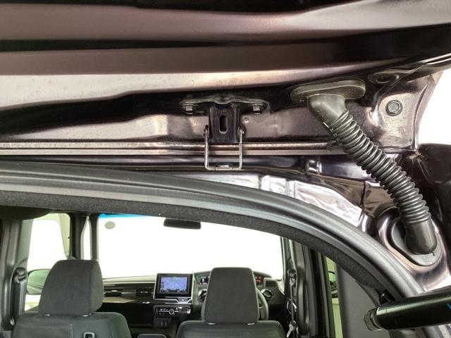 G・Lホンダセンシング 1年保証 ナビ フルセグ Rカメラ DVD ETC LEDライト クルコン アルミ スマ-トキ- 盗難防止装置 整備記録簿 AAC スペアキ- ドアバイザ- ベンチシ-ト Wエアバッグ(39枚目)