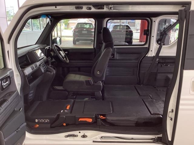 Ｎ－ＶＡＮ＋スタイル ファン・ホンダセンシング　１年保証ナビフルセグＲカメラＤＶＤ　キーフリー　オートクルーズ　盗難警報装置　スマートキーシステム　パワーウインドウ　ＤＶＤ再生　ＷＳＲＳ　地デジ　ＶＳＡ　パワーステアリング　ＡＡＣ　記録簿有り（16枚目）