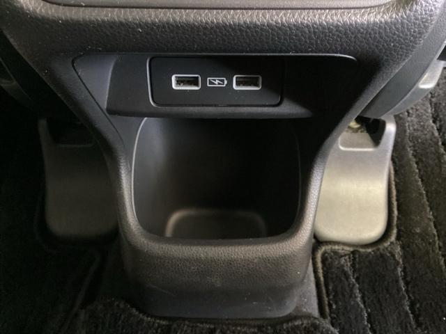 ヴェゼル ｅ：ＨＥＶＺ　ＨＳＥＮＳＩＮＧ最長５年保証ワンオ－ナ－　衝突回避支援ブレーキ機能　１オナ　スマキ　Ｐトランク　フルオートエアコン　エアバッグ　両席エアバック　Ｒカメ　記録簿付　パワーウィンドウ　ＬＥＤランプ　ＵＳＢ（31枚目）