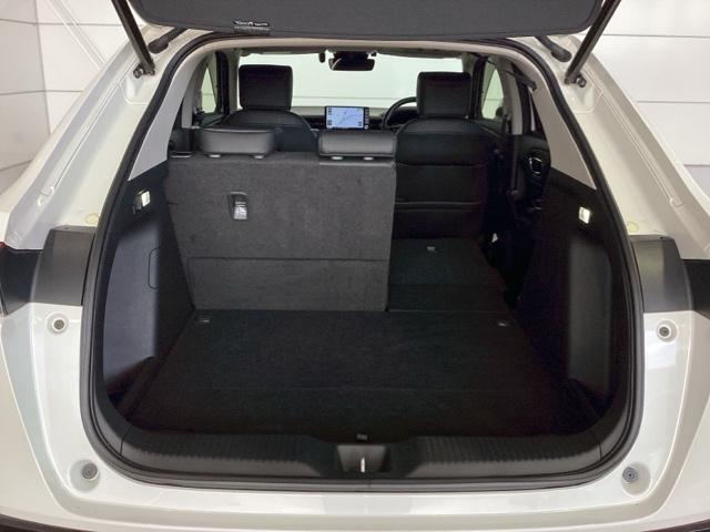 ヴェゼル ｅ：ＨＥＶＺ　ＨＳＥＮＳＩＮＧ最長５年保証ワンオ－ナ－　衝突回避支援ブレーキ機能　１オナ　スマキ　Ｐトランク　フルオートエアコン　エアバッグ　両席エアバック　Ｒカメ　記録簿付　パワーウィンドウ　ＬＥＤランプ　ＵＳＢ（37枚目）