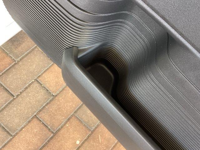 豊富に在庫を取り揃えています。軽自動車からミニバン、セダン、ＳＵＶ、話題のハイブリッド車などなど続々入荷中です！