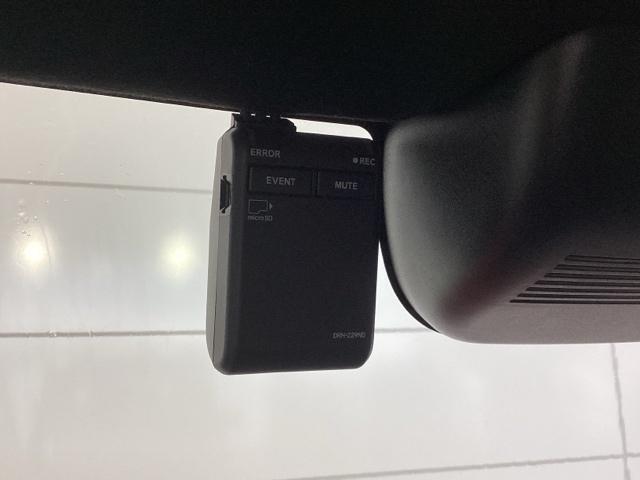 万が一の事故のときもドライブレコーダーがあると安心です。ご利用になる場合は個人情報保護の観点より新品の対応ＳＤカードをお求め下さい。