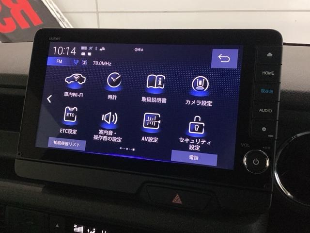 専門業者にて内外装のクリーニングを実施しております！