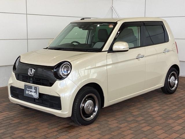 専門業者にて内外装のクリーニングを実施しております！