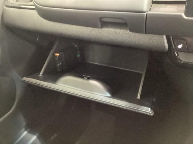 豊富に在庫を取り揃えています。軽自動車からミニバン、セダン、ＳＵＶ、話題のハイブリッド車などなど続々入荷中です！