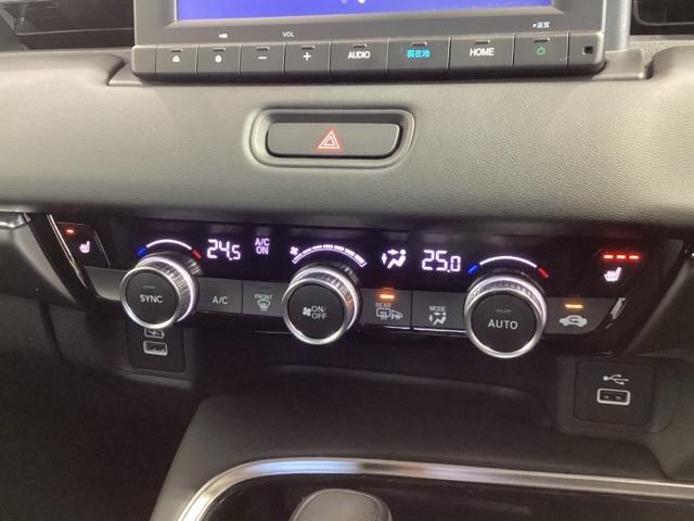 ヴェゼル ｅ：ＨＥＶＺ　Ｈ　ＳＥＮＳＩＮＧ　最長５年保証　ワンオ－ナ－　ナビＬＸＭ－２３２ＶＦＥｉ　ＴＶ　Ｒカメラ　ＢＴオ－ディオ　ＤＶＤ　ＥＴＣ　ＬＥＤライト　ＶＳＡ　シ－トヒ－タ－　クルコン　アルミ　スマ－トキ－　ＡＡＣ（10枚目）