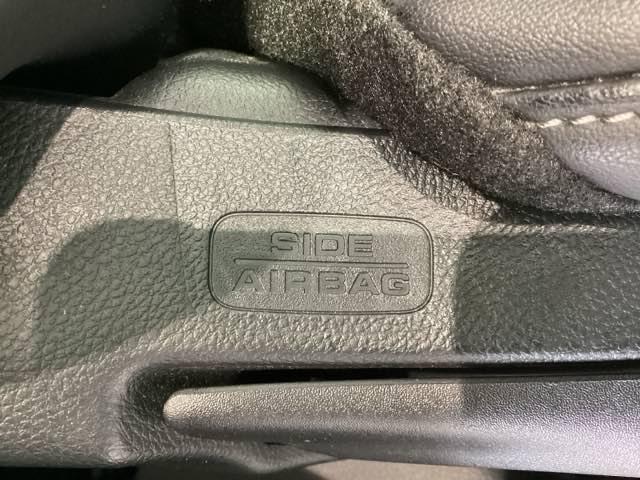 ヴェゼル ｅ：ＨＥＶＺ　Ｈ　ＳＥＮＳＩＮＧ　最長５年保証　ワンオ－ナ－　ナビＬＸＭ－２３２ＶＦＥｉ　ＴＶ　Ｒカメラ　ＢＴオ－ディオ　ＤＶＤ　ＥＴＣ　ＬＥＤライト　ＶＳＡ　シ－トヒ－タ－　クルコン　アルミ　スマ－トキ－　ＡＡＣ（22枚目）